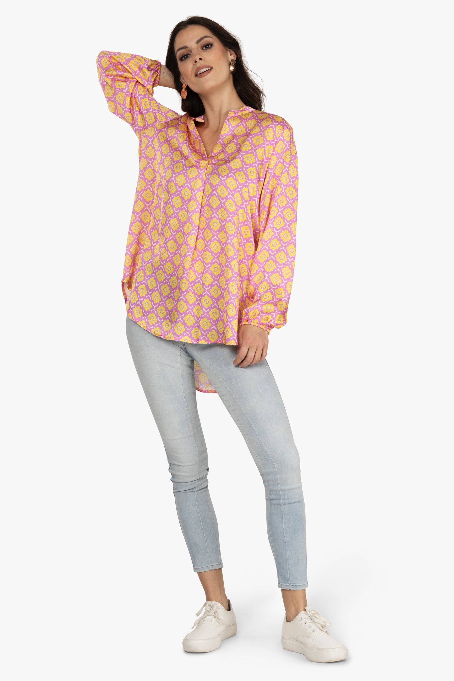 Satinbluse Ornamente