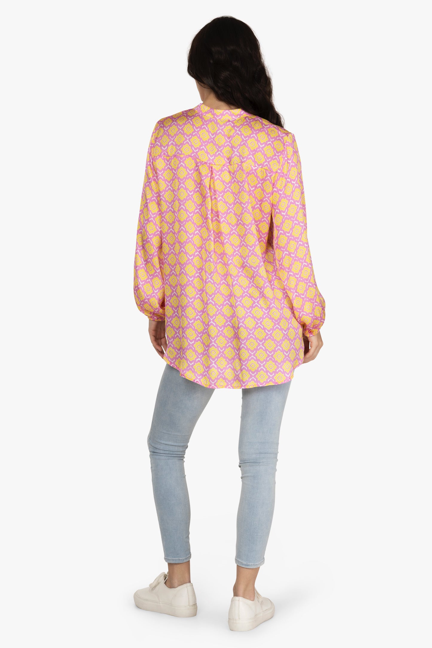 Satinbluse Ornamente