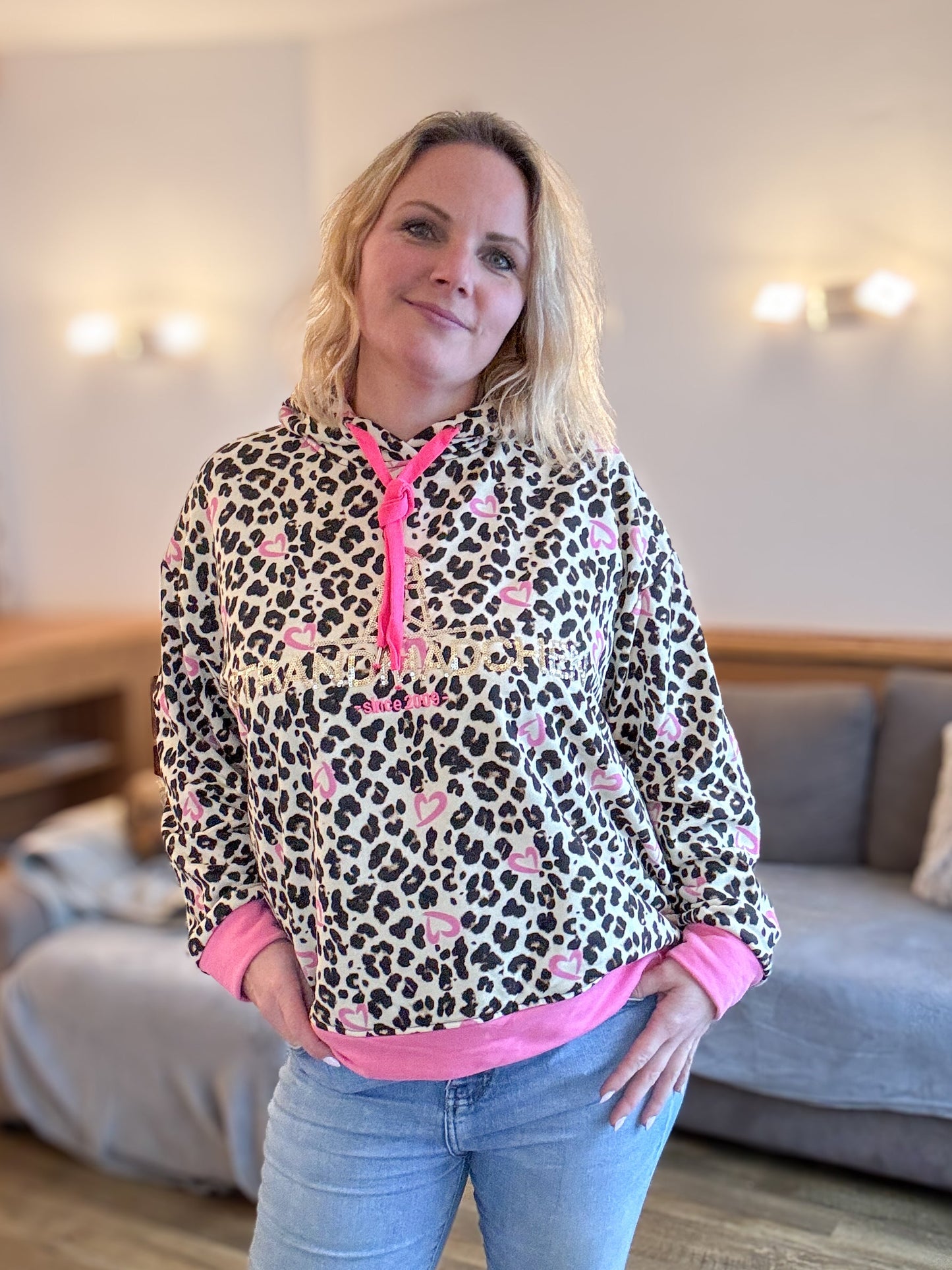 Hoodie LEO und Pailette