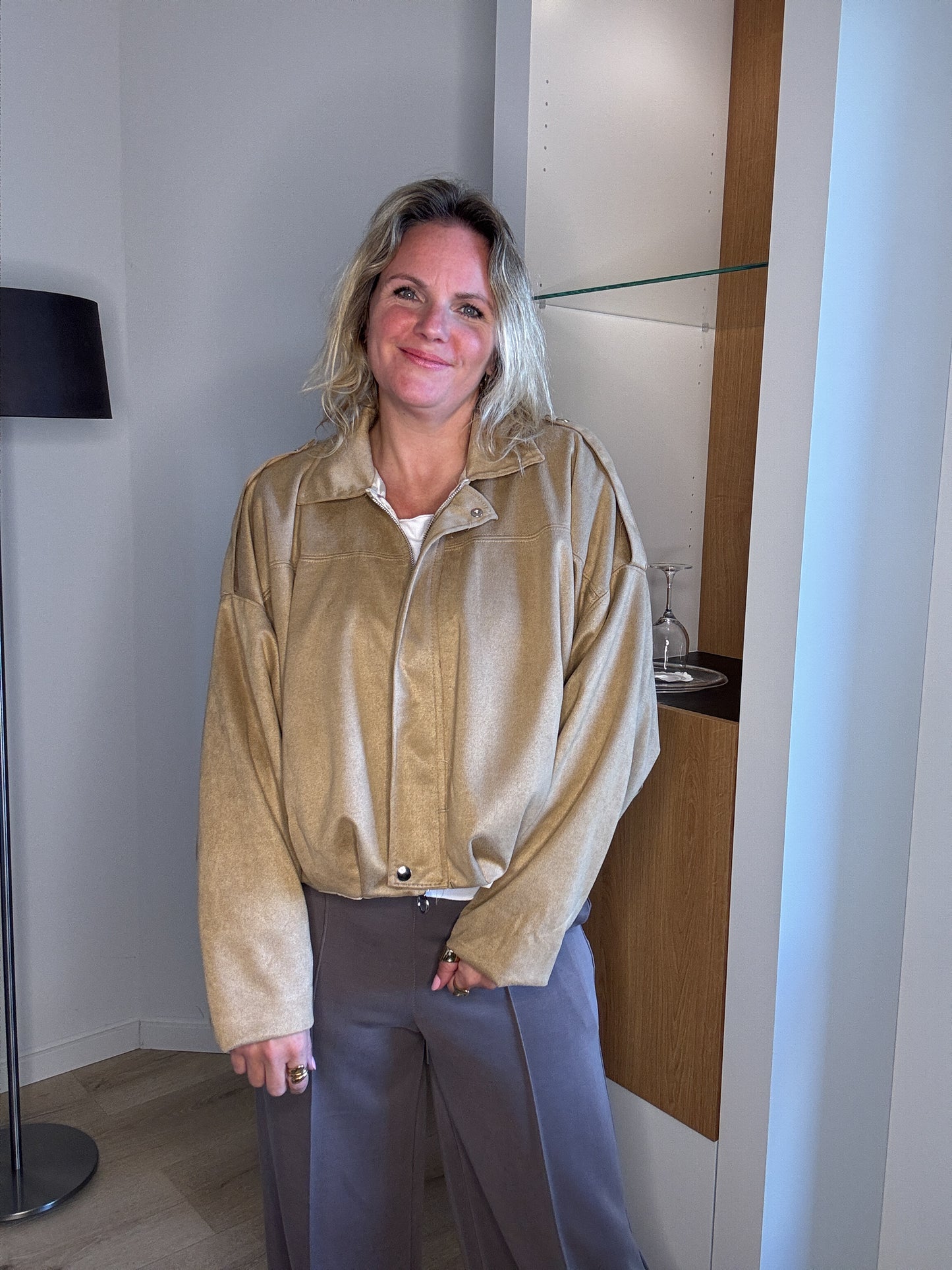 Virale Jacke