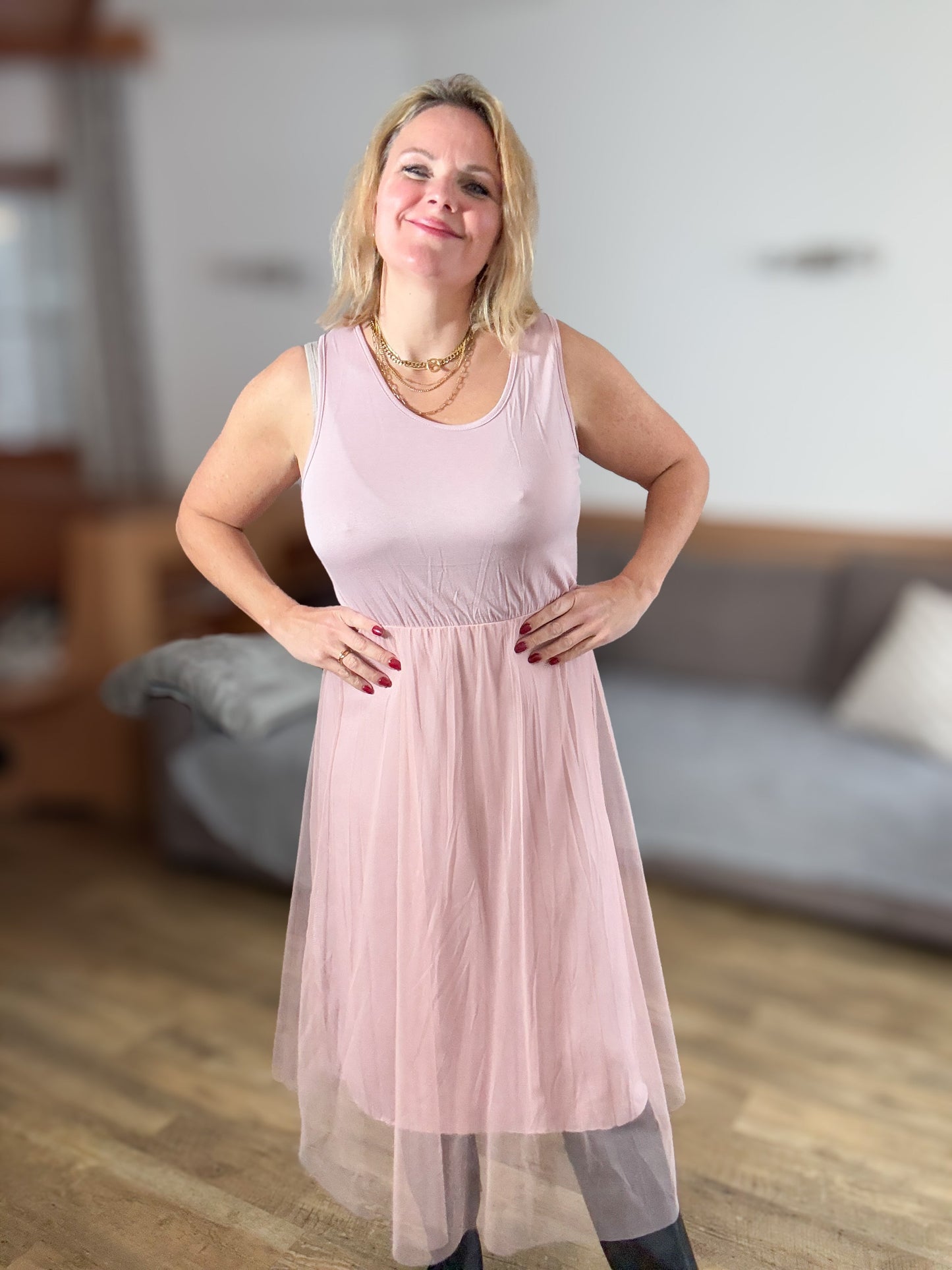 Kleid-Strickpulli Kombination