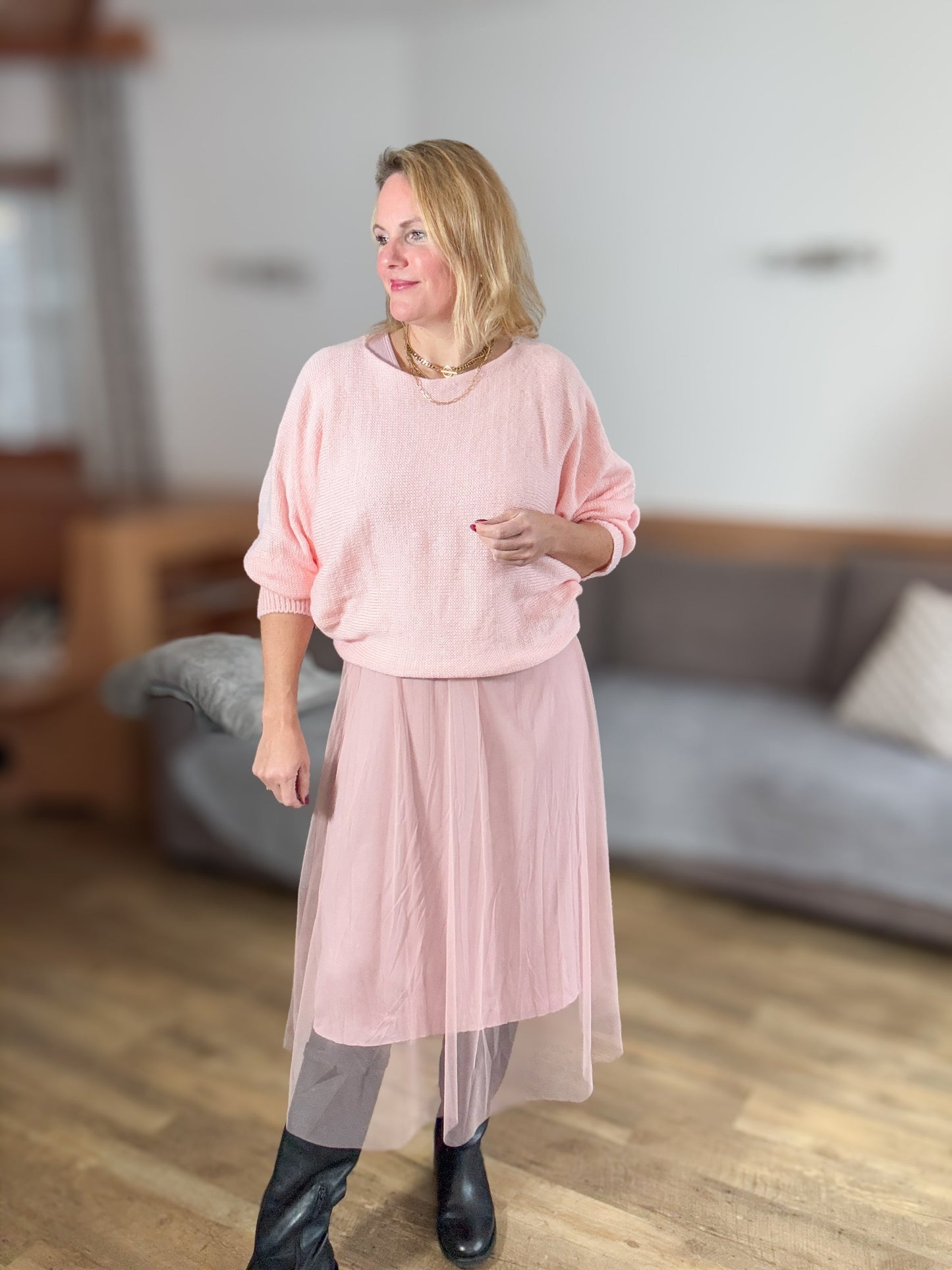 Kleid-Strickpulli Kombination