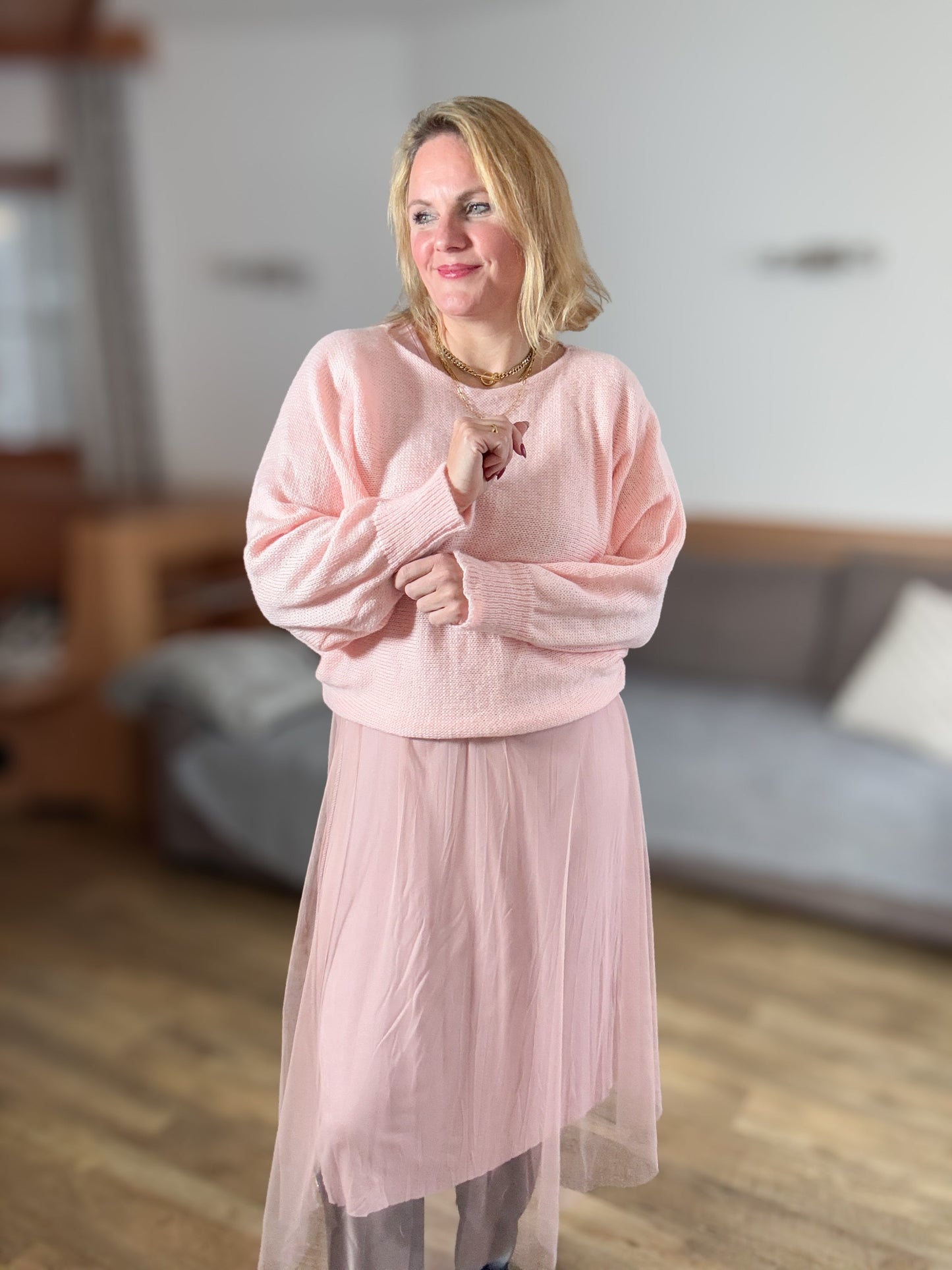 Kleid-Strickpulli Kombination