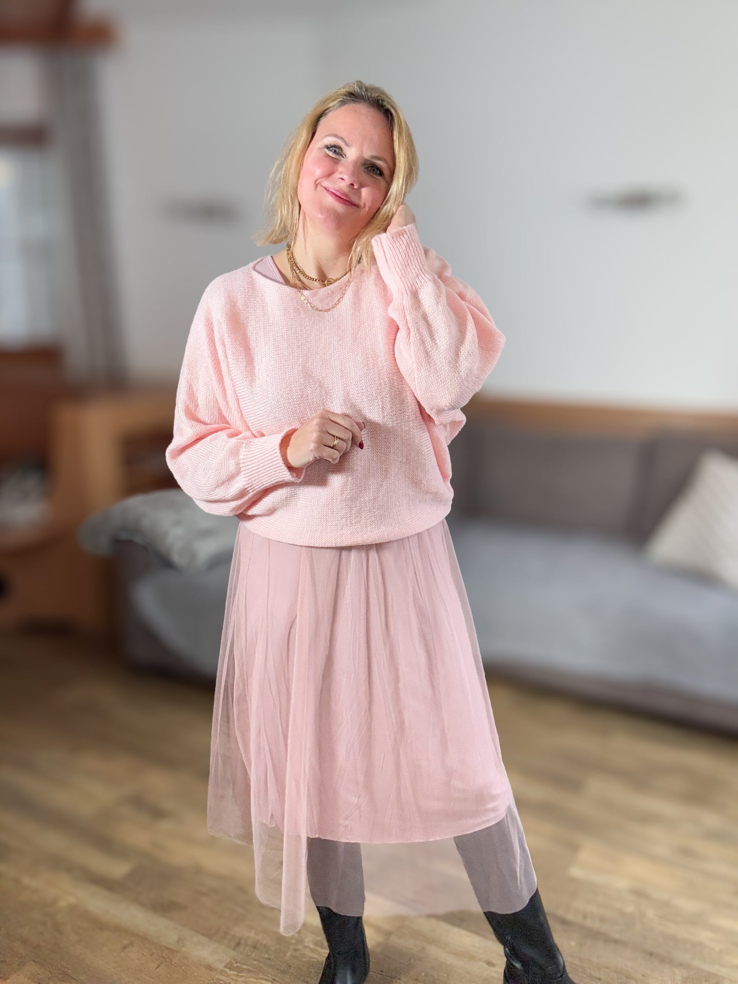 Kleid-Strickpulli Kombination