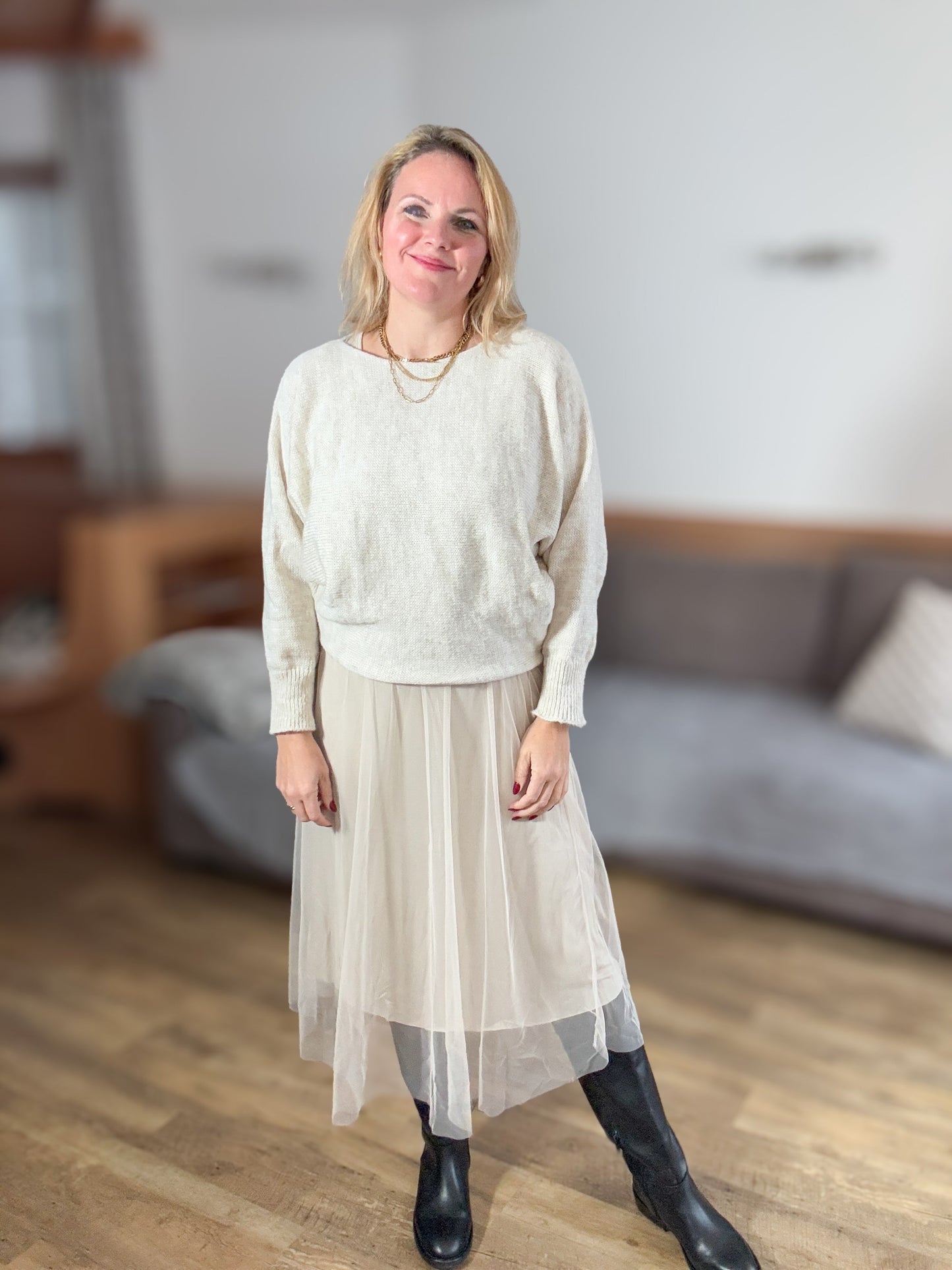 Kleid-Strickpulli Kombination