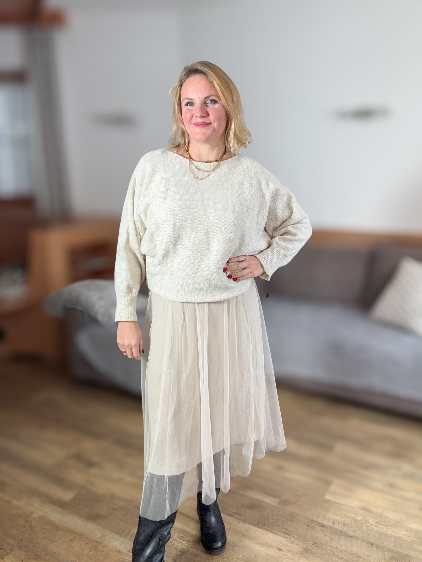 Kleid-Strickpulli Kombination