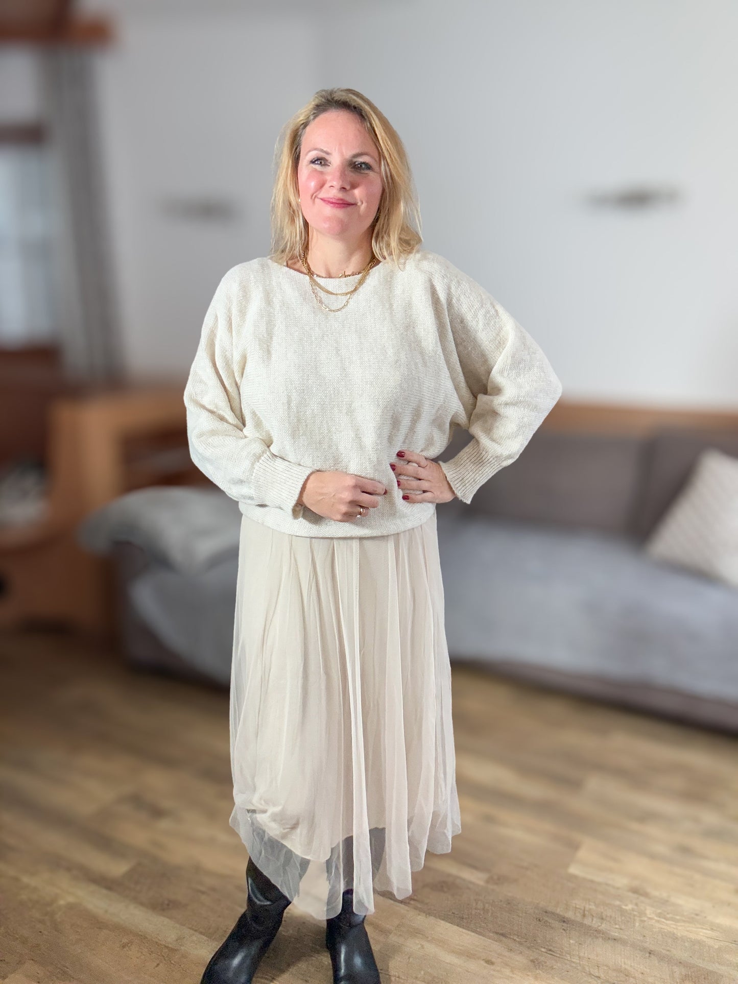 Kleid-Strickpulli Kombination