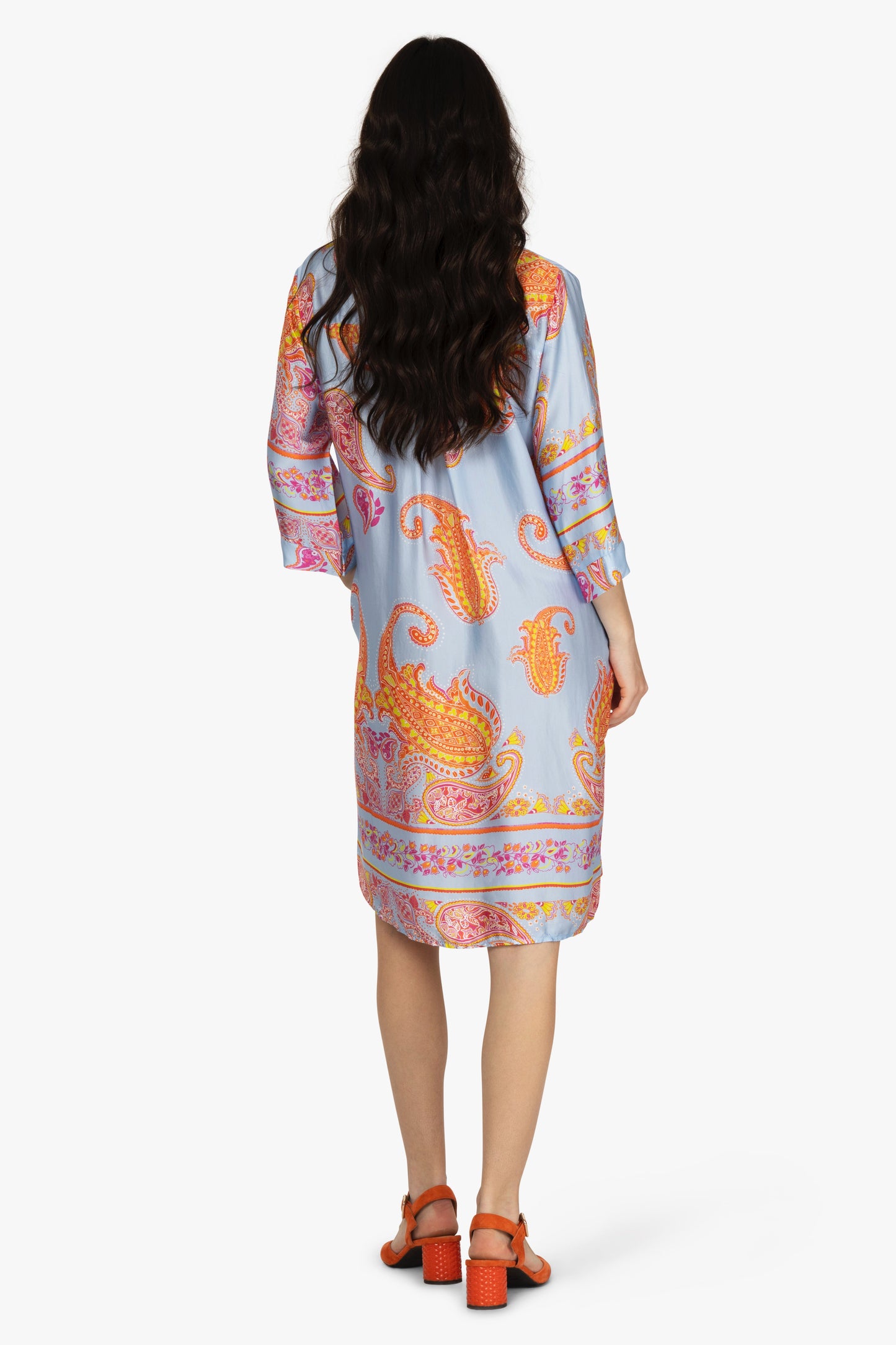Tunikakleid, Satin