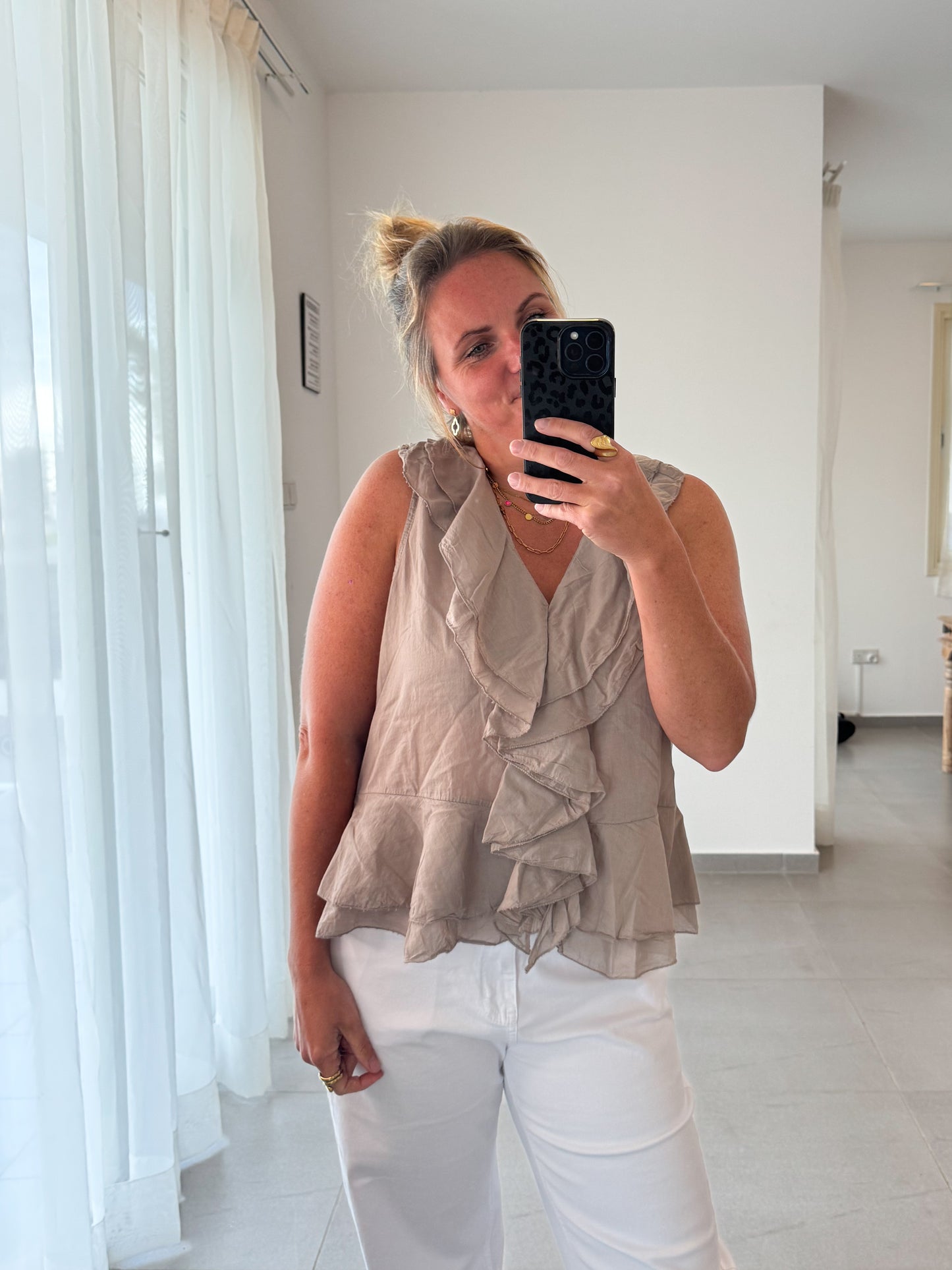Ruffle Love Bluse – ärmellos