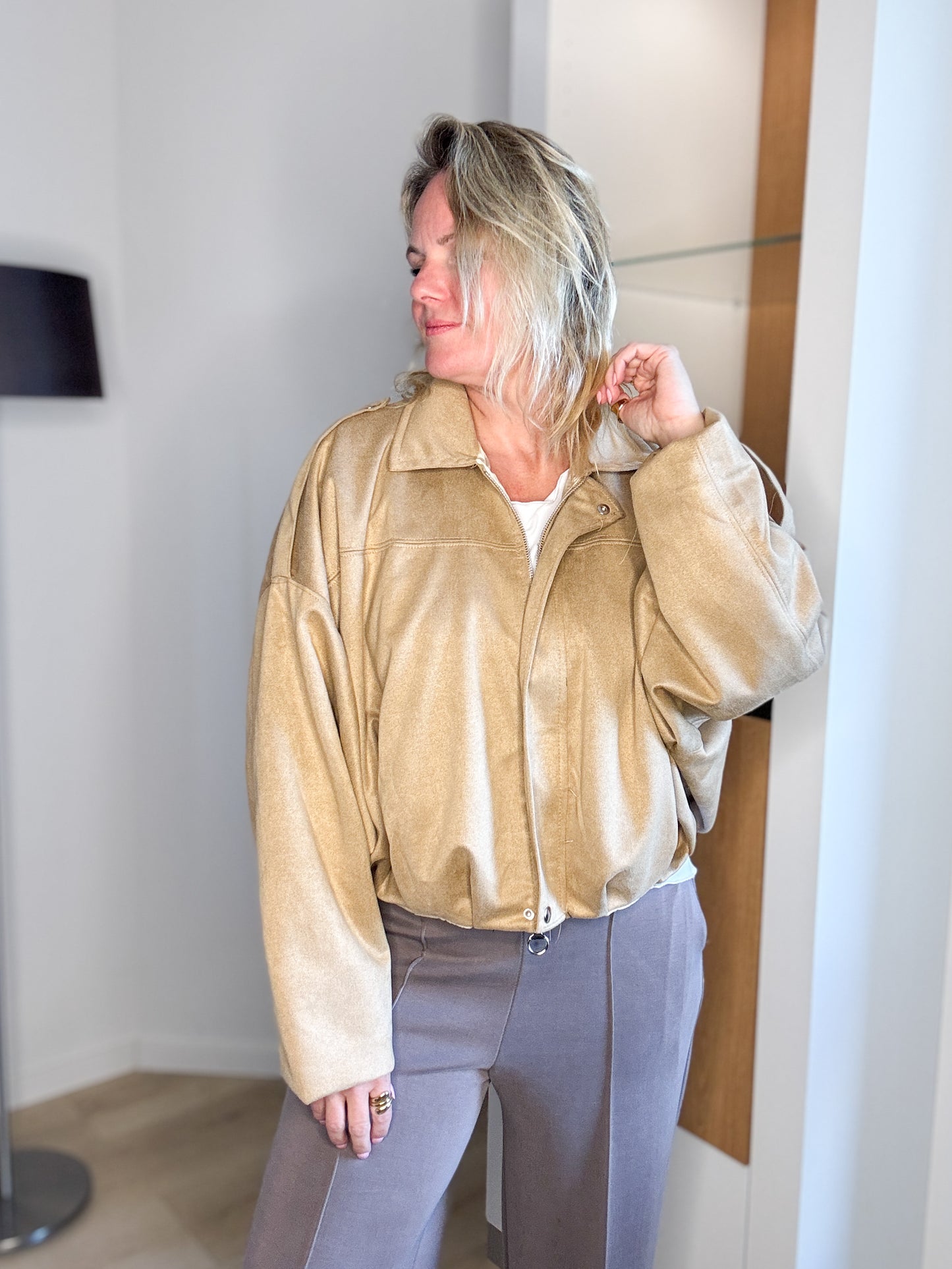 Virale Jacke