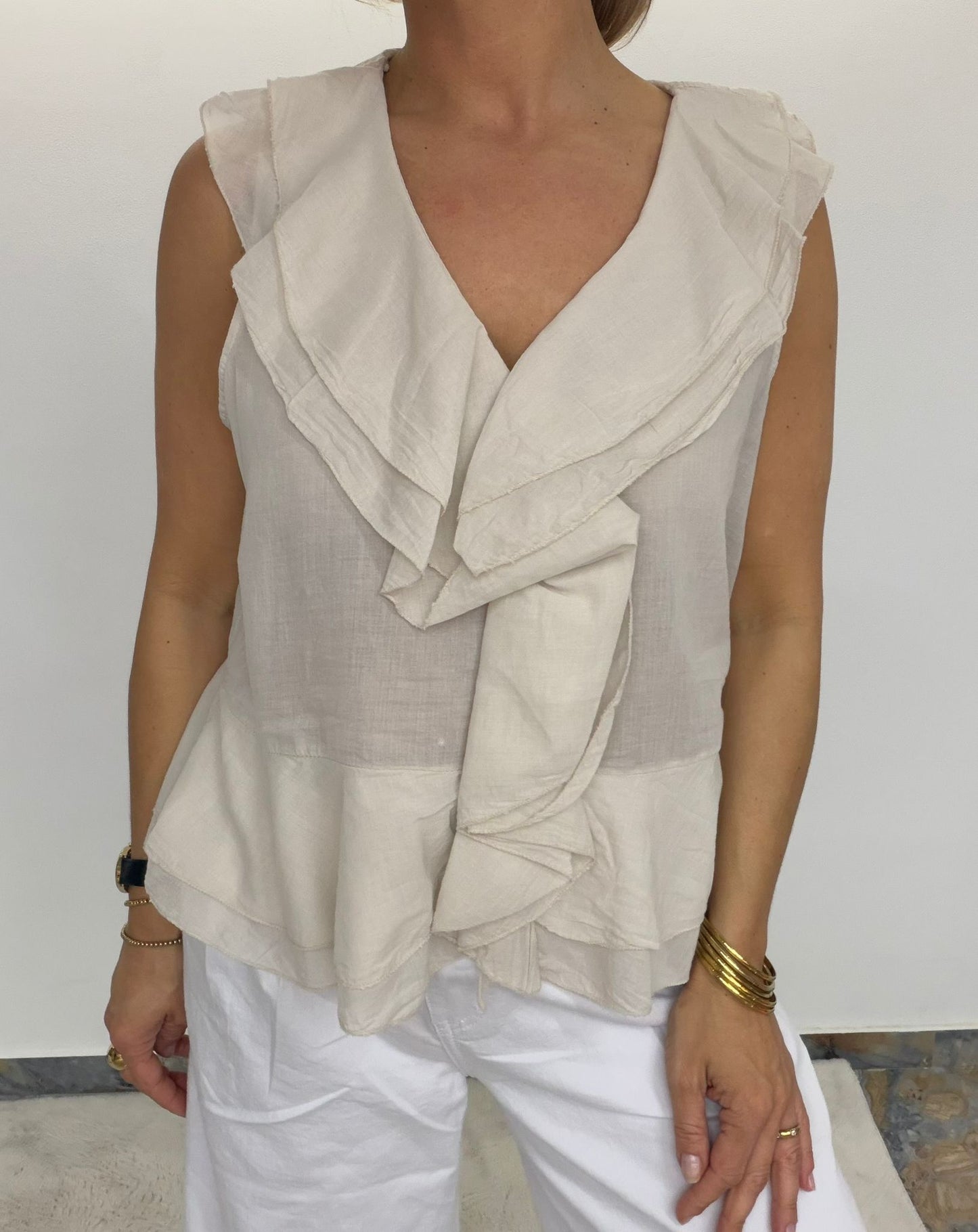 Ruffle Love Bluse – ärmellos