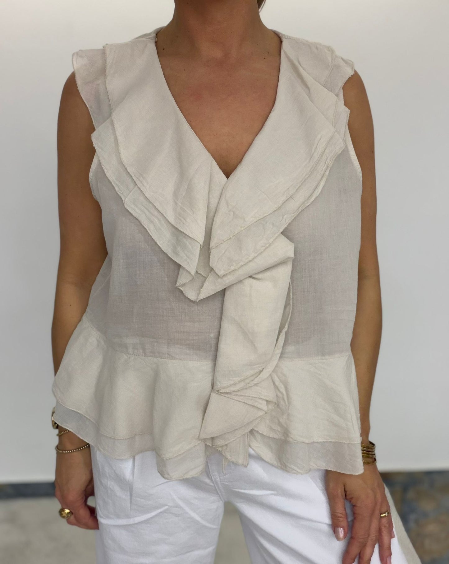 Ruffle Love Bluse – ärmellos